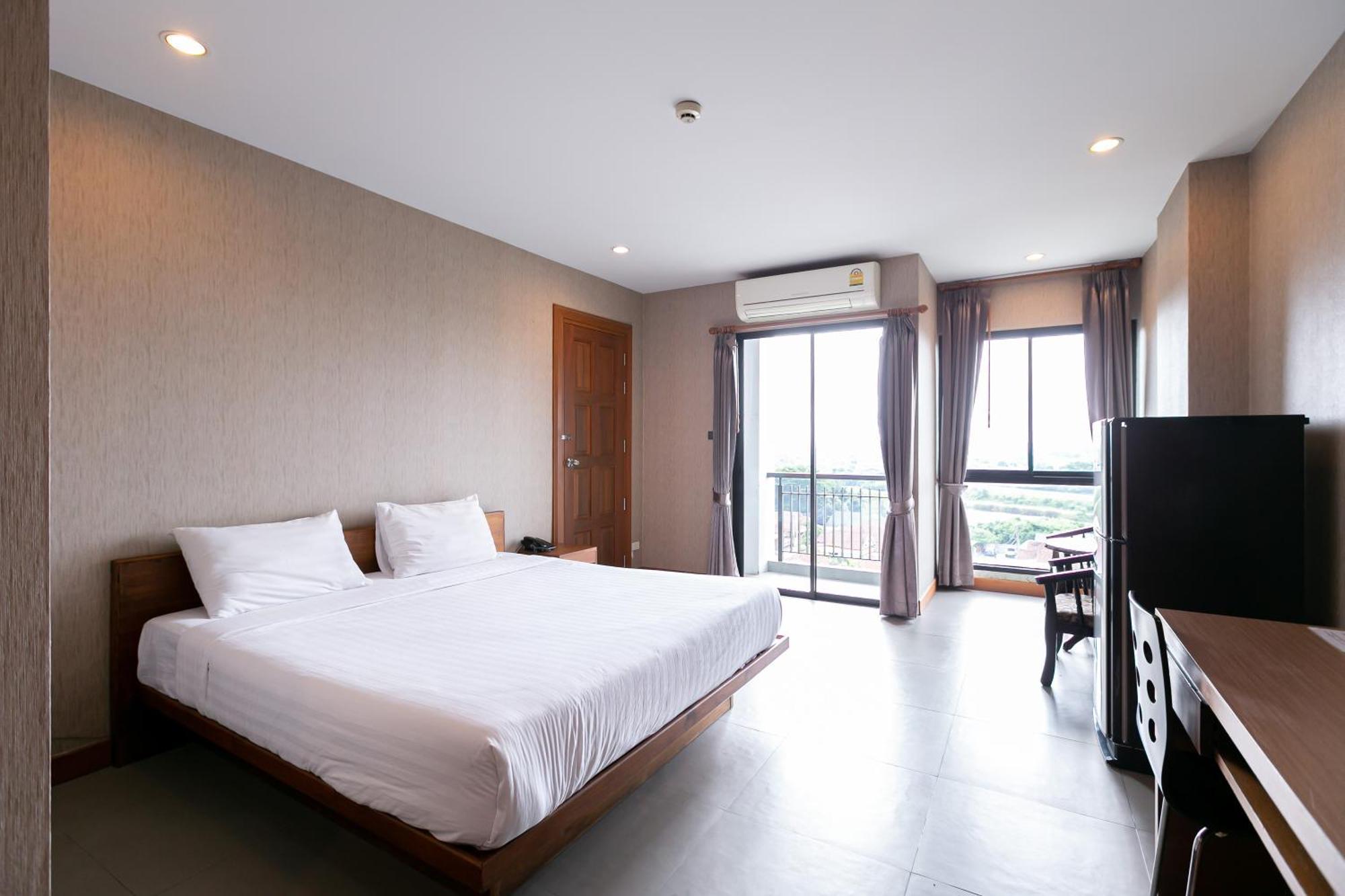 Farthai Residence Phan Thong Exteriér fotografie