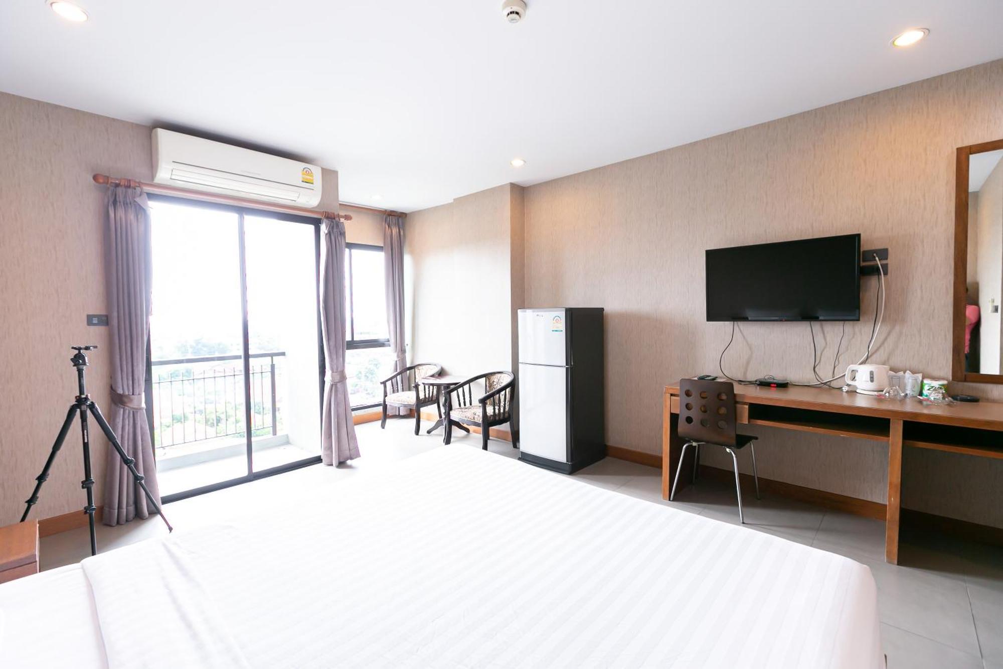 Farthai Residence Phan Thong Exteriér fotografie